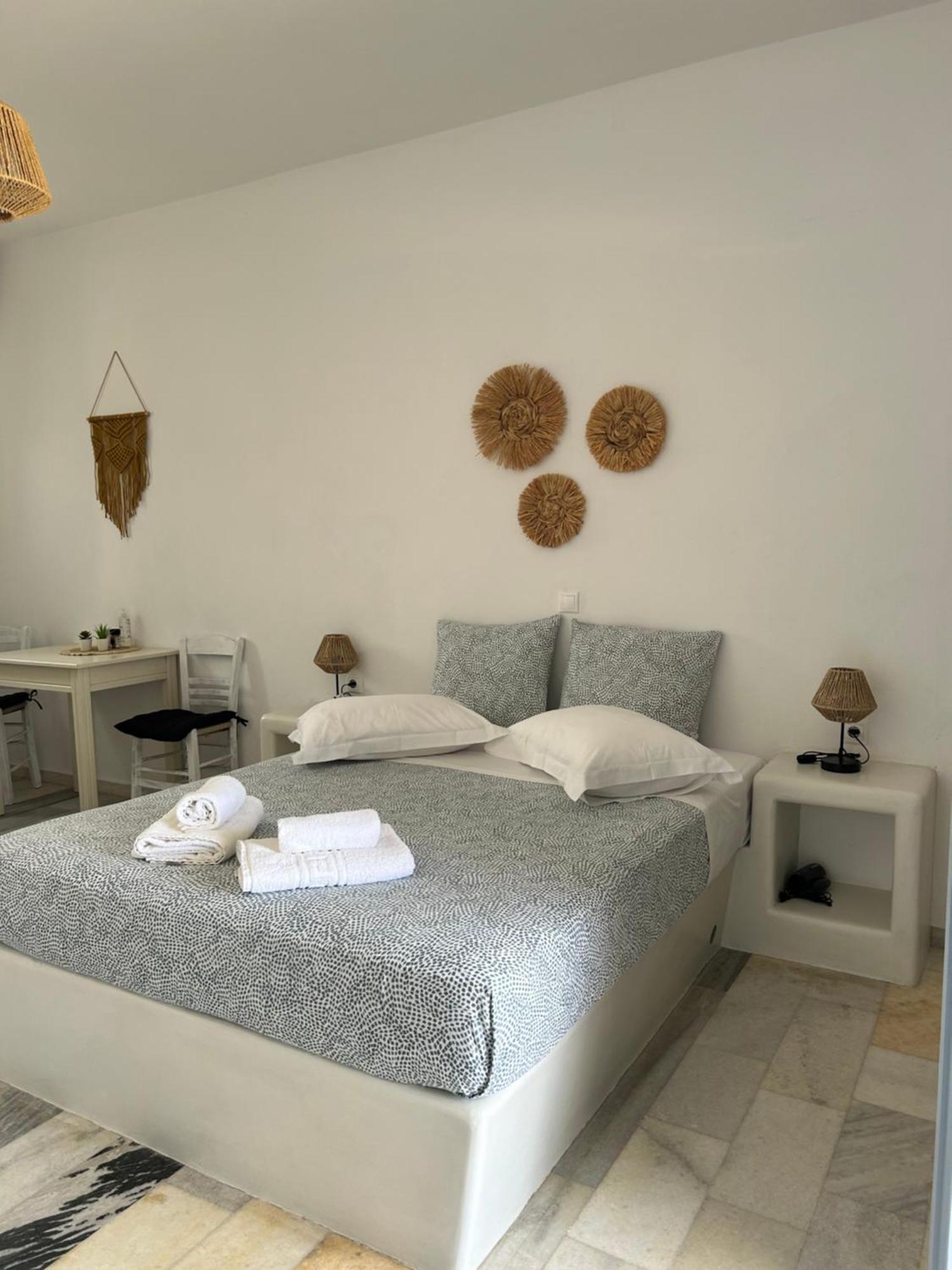 Sunny Studios Naxos Aliko Beach Exterior foto